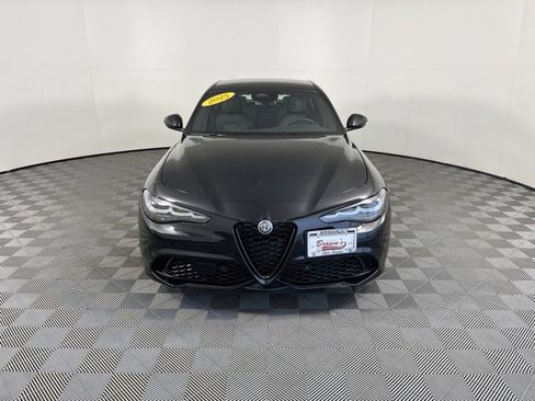 Used 2025 Alfa Romeo Giulia AWD w/ Driving Assist Package image 2