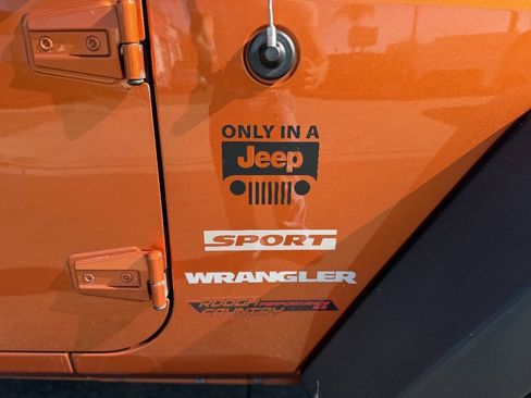 Used 2011 Jeep Wrangler Sport AWD/4WD image 12
