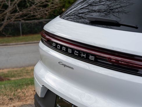 Certified 2024 Porsche Cayenne image 15