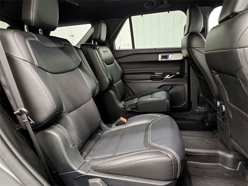 Used 2023 Ford Explorer ST w/ Technology Package image 36