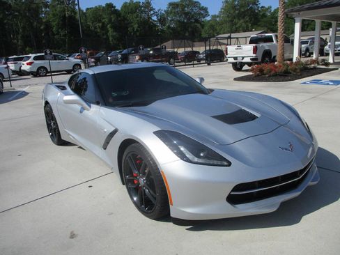 Used 2014 Chevrolet Corvette Stingray Coupe image 19