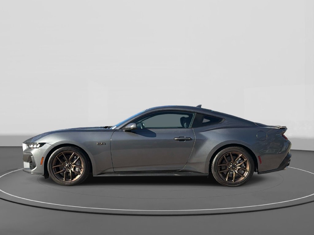 Used 2024 Ford Mustang GT Premium RWD image 3