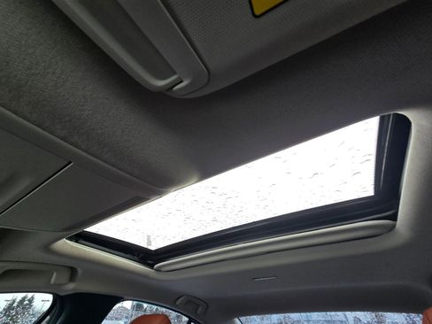 Used 2024 MAZDA MAZDA3 s image 36