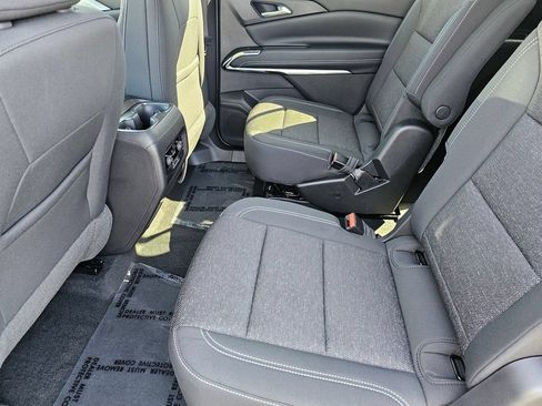 New 2026 Chevrolet Traverse LT FWD image 18