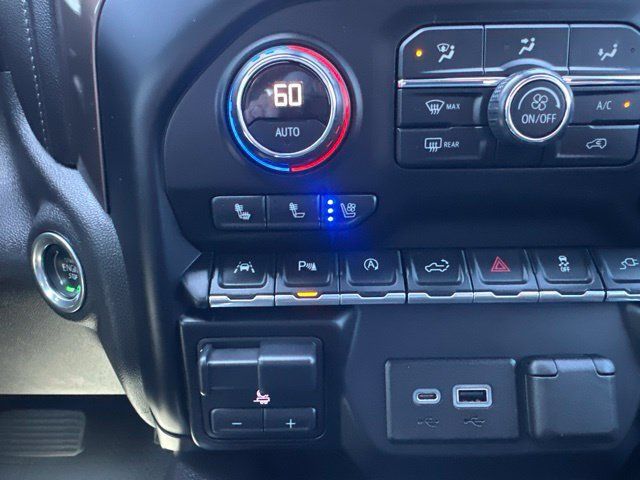 Used 2019 Chevrolet Silverado 1500 High Country w/ Technology Package AWD/4WD image 45