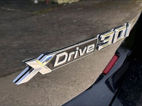 Used 2021 BMW X3 xDrive30i w/ Convenience Package image 11