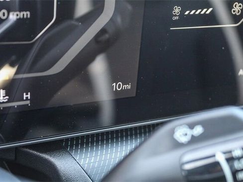 New 2025 Kia K4 GT-Line Turbo image 21