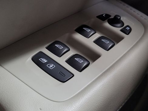 Used 2021 Volvo XC60 T6 Inscription image 27