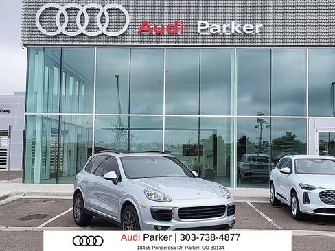 Used 2018 Porsche Cayenne S AWD/4WD image 1