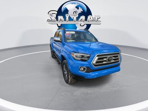 Certified 2021 Toyota Tacoma Limited image 3