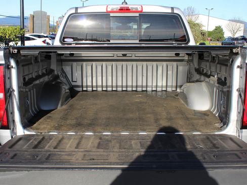 Used 2019 Chevrolet Colorado Z71 image 18