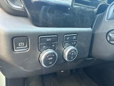 Used 2024 GMC Sierra 1500 SLT w/ SLT Premium Plus Package AWD/4WD image 12