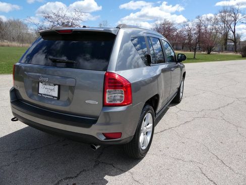 Used 2013 Jeep Compass Latitude w/ Sun/Sound Group image 4