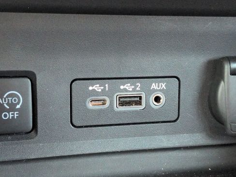Used 2024 Nissan Sentra SR FWD image 20