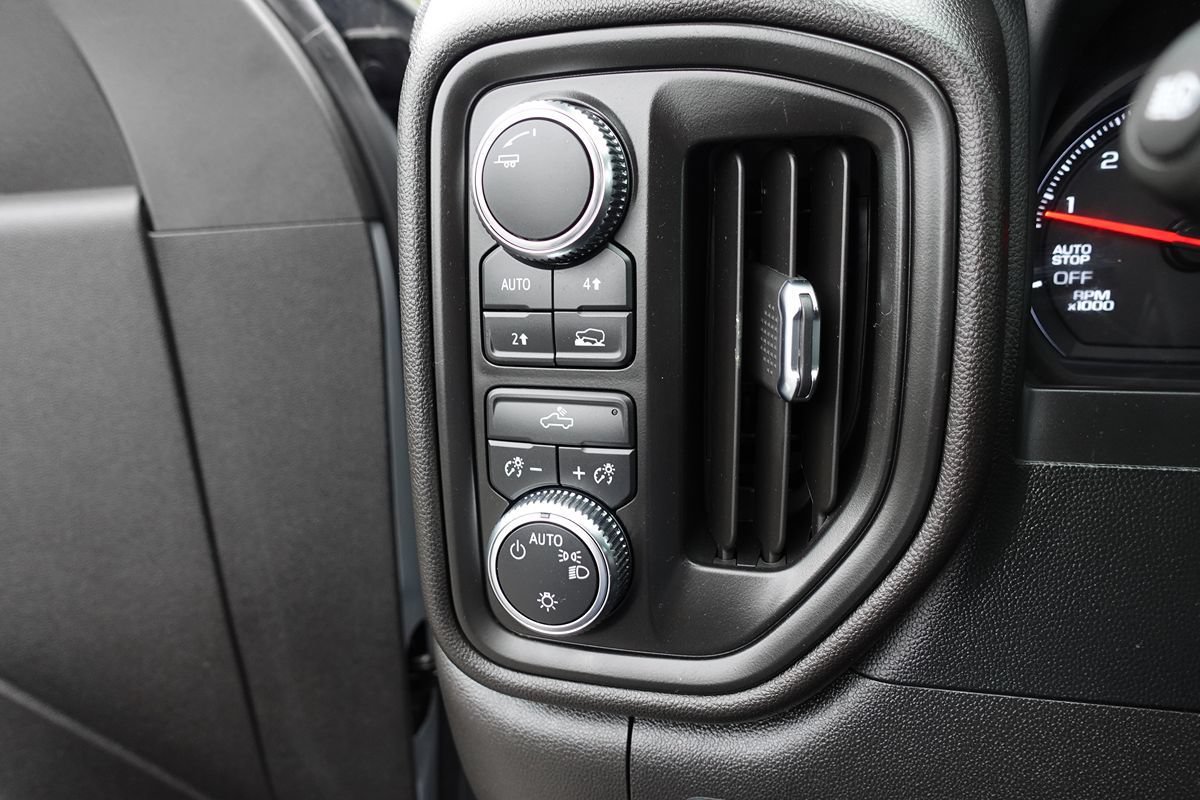 Used 2024 GMC Sierra 1500 Pro w/ Graphite Edition AWD/4WD image 50