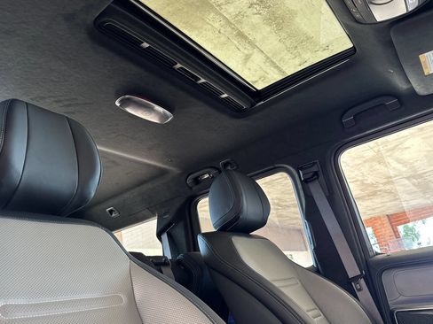 Used 2025 Mercedes-Benz G 580 w/ EQ Technology image 21