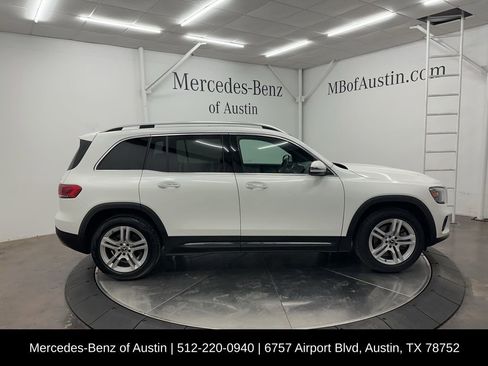 Certified 2023 Mercedes-Benz GLB 250 4MATIC image 9