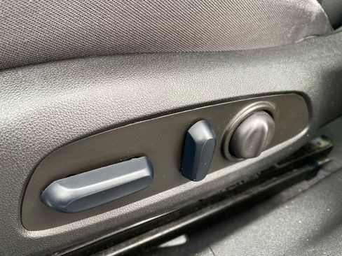 Used 2023 Chevrolet Malibu LT image 10