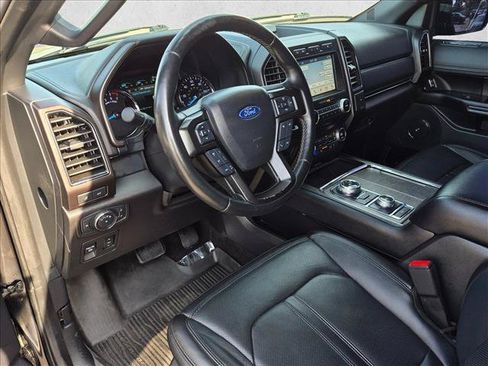 Used 2018 Ford Expedition Limited w/ Driver Assistance Package AWD/4WD image 10