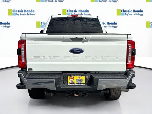 Used 2023 Ford F250 Lariat w/ Chrome Package image 7