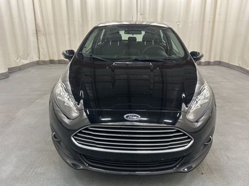 Used 2017 Ford Fiesta SE w/ Equipment Group 201A image 8