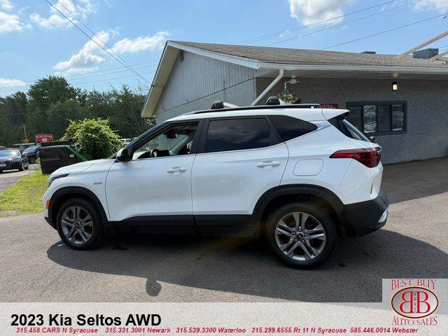 Used 2023 Kia Seltos S w/ Navigation Package AWD/4WD image 6