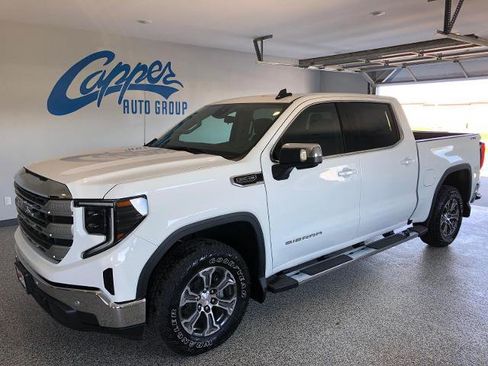 New 2026 GMC Sierra 1500 SLE AWD/4WD image 1