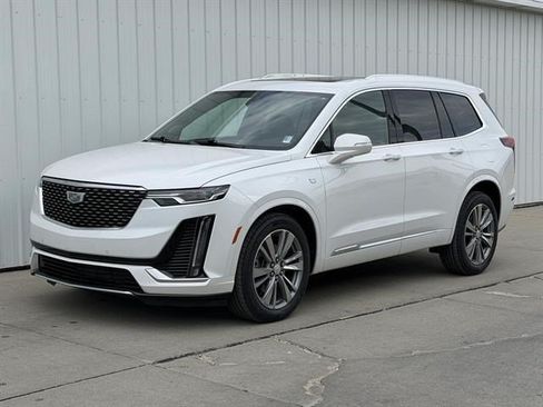 Used 2024 Cadillac XT6 Premium Luxury AWD/4WD image 1