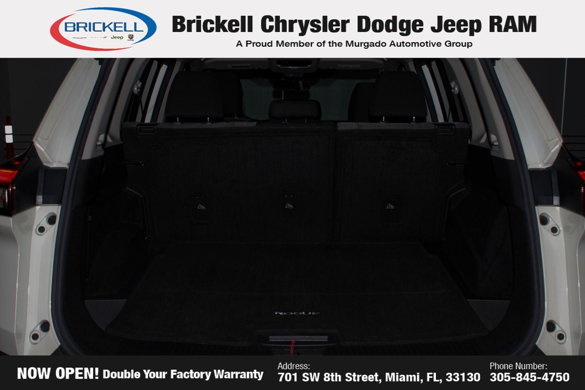 Used 2022 Nissan Rogue SV FWD image 11