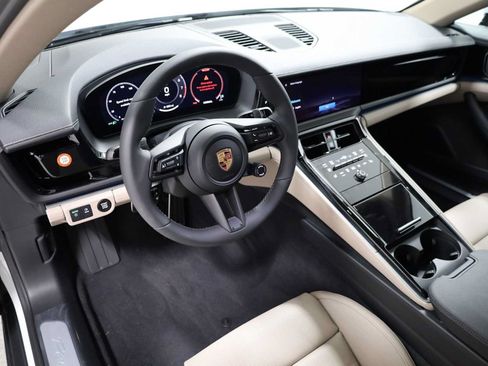 New 2026 Porsche Panamera 4 AWD/4WD image 4