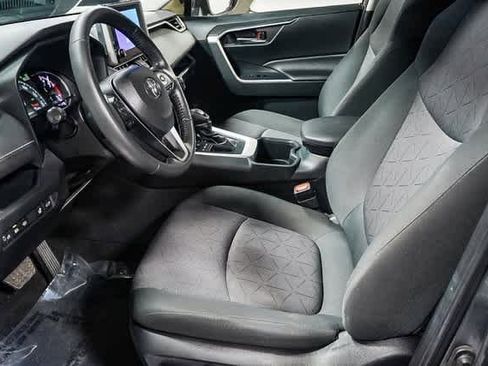 Certified 2023 Toyota RAV4 XLE image 21