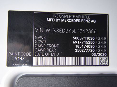 Used 2020 Mercedes-Benz Sprinter 3500 image 34