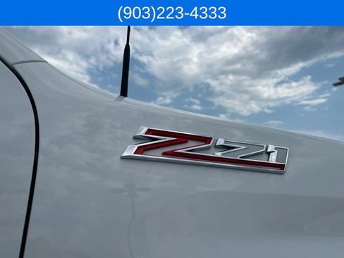 Used 2024 Chevrolet Silverado 2500 LT AWD/4WD image 19