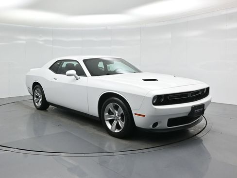 Used 2020 Dodge Challenger SXT image 52