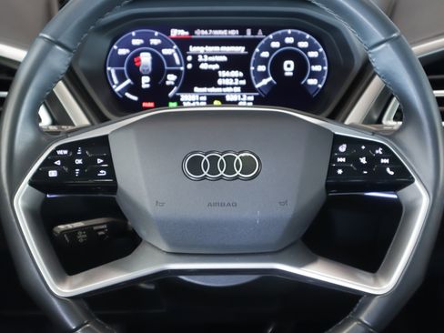Used 2023 Audi Q4 e-tron Premium Plus AWD/4WD image 18