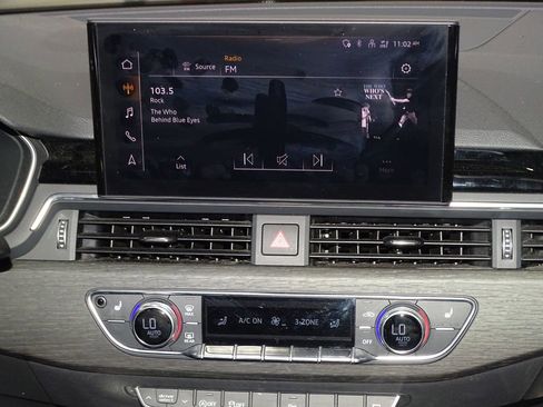 Used 2023 Audi A4 2.0T Premium Plus image 32