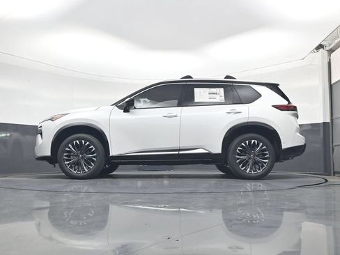 New 2026 Nissan Rogue Platinum w/ Platinum Premium Package AWD/4WD image 4