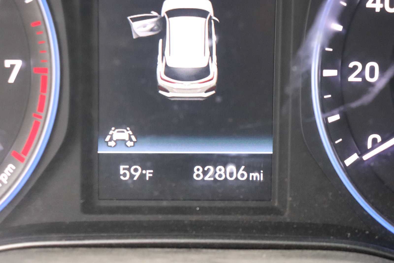 Used 2020 Hyundai Kona Limited AWD/4WD image 11