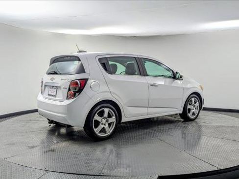 Used 2016 Chevrolet Sonic LTZ image 8