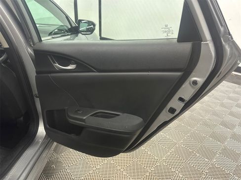 Used 2021 Honda Insight EX image 17