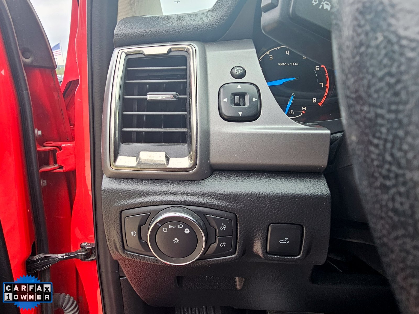Used 2020 Ford Ranger XLT w/ Equipment Group 302A Luxury AWD/4WD image 15
