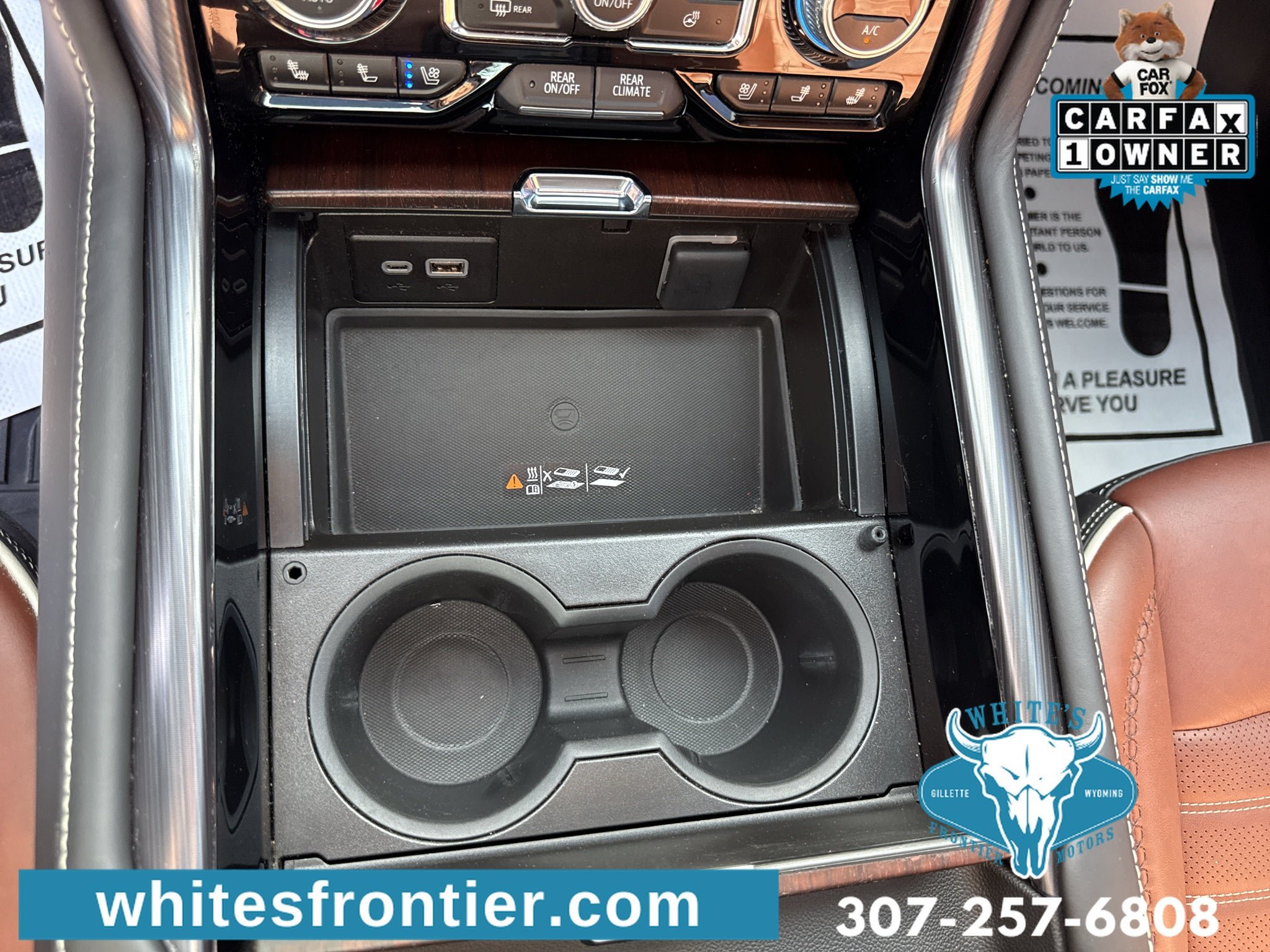 Used 2023 GMC Yukon Denali Ultimate AWD/4WD image 17