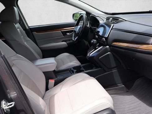 Used 2017 Honda CR-V Touring image 29