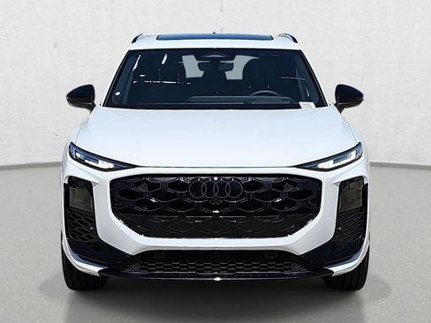 New 2026 Audi Q3 quattro 2.0T AWD/4WD image 2