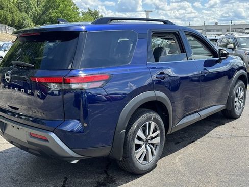 New 2026 Nissan Pathfinder SL AWD/4WD image 22