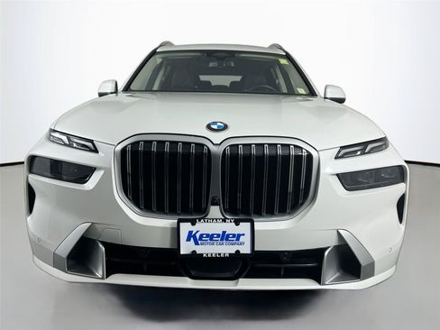 Used 2023 BMW X7 xDrive40i w/ Premium Package AWD/4WD image 9
