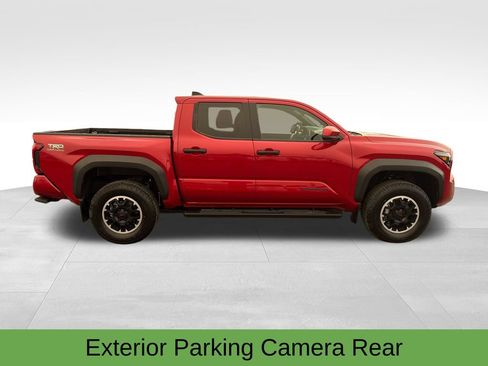 Used 2024 Toyota Tacoma TRD Off-Road AWD/4WD image 9