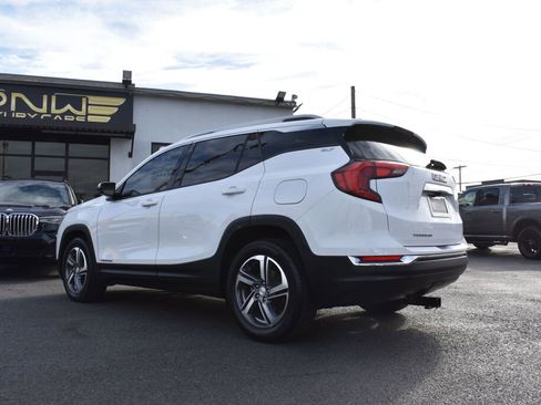 Used 2019 GMC Terrain SLT w/ Preferred Package image 11