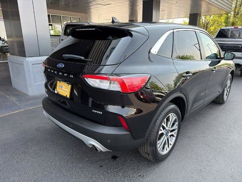 Certified 2022 Ford Escape SEL AWD/4WD image 10