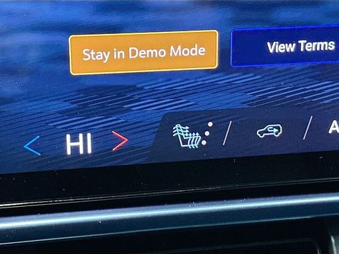 New 2026 Chevrolet Equinox EV LT image 22